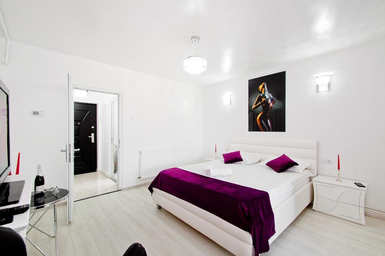 Sunset River Studio Галац Экстерьер фото